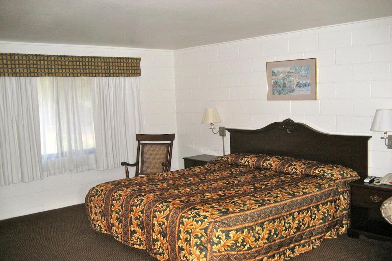 Miners Motel เจมส์ทาวน์ ภายนอก รูปภาพ