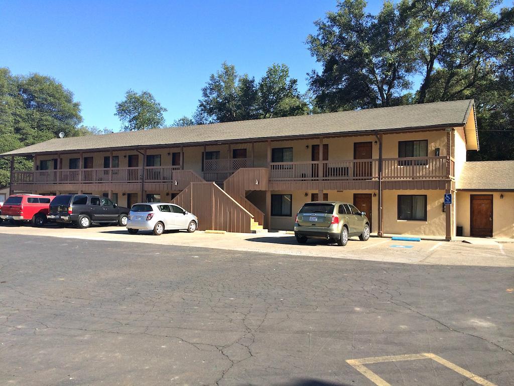 Miners Motel เจมส์ทาวน์ ภายนอก รูปภาพ